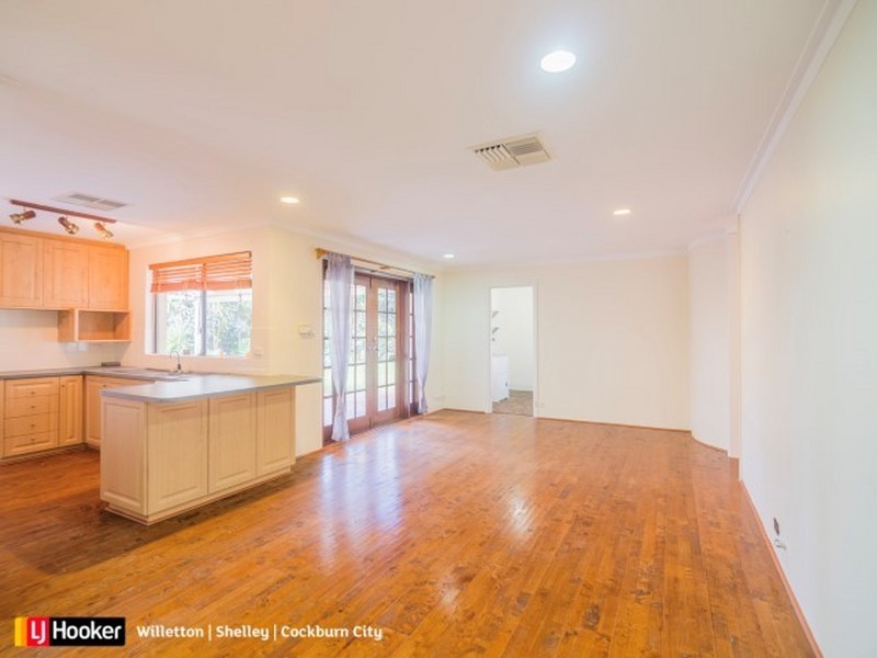 10 Werribee Crescent, Willetton WA 6155