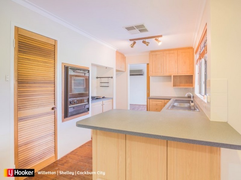 10 Werribee Crescent, Willetton WA 6155