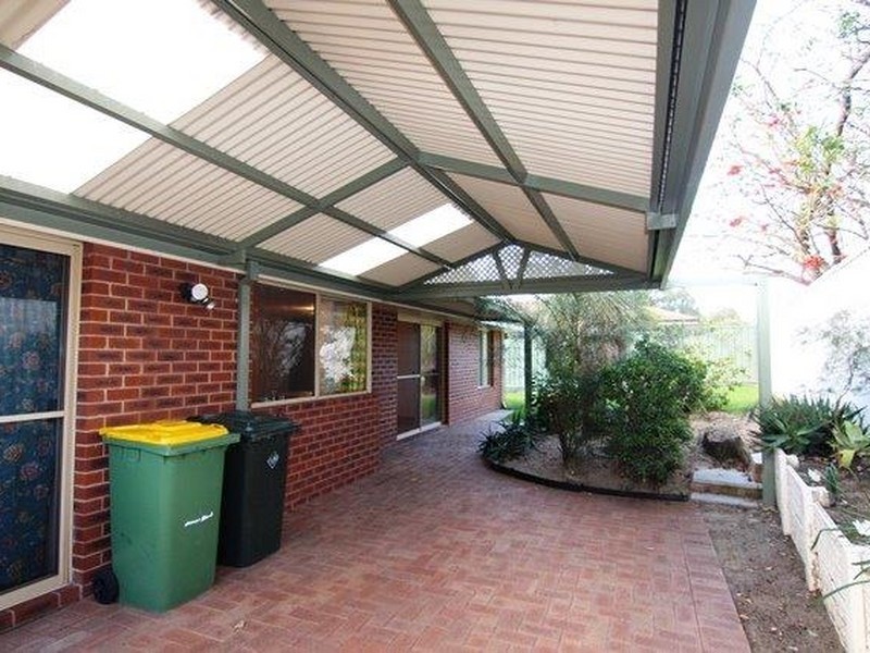 15c Luffingham Street, Melville WA 6156