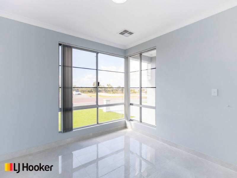 37 Lewisham Vista, Success WA 6164