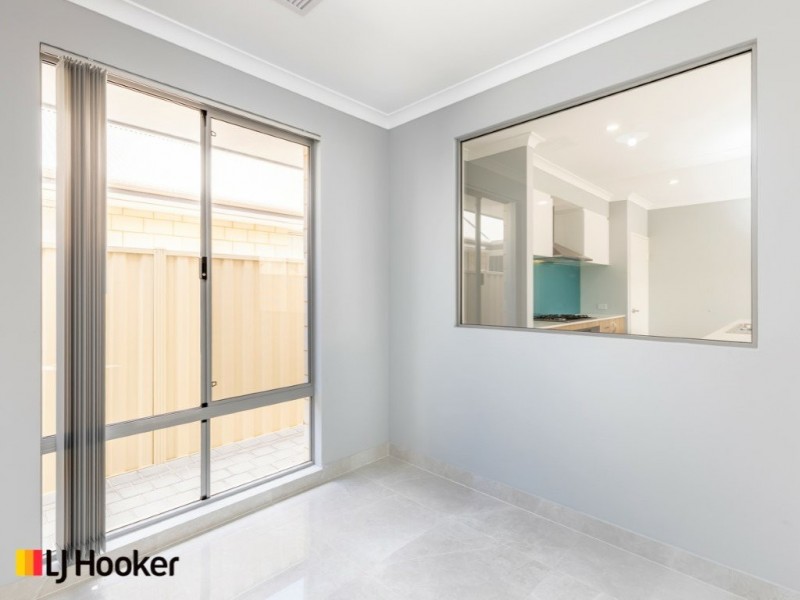 37 Lewisham Vista, Success WA 6164