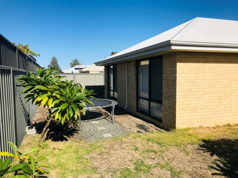 9 Kudos Circuit, Harrisdale WA 6112