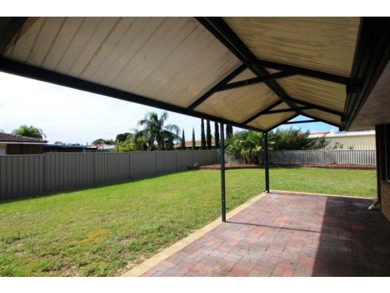 65 Carmick Way, Ferndale WA 6148