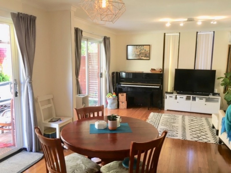 Villa 1/28 Hampden Street, South Perth WA 6151