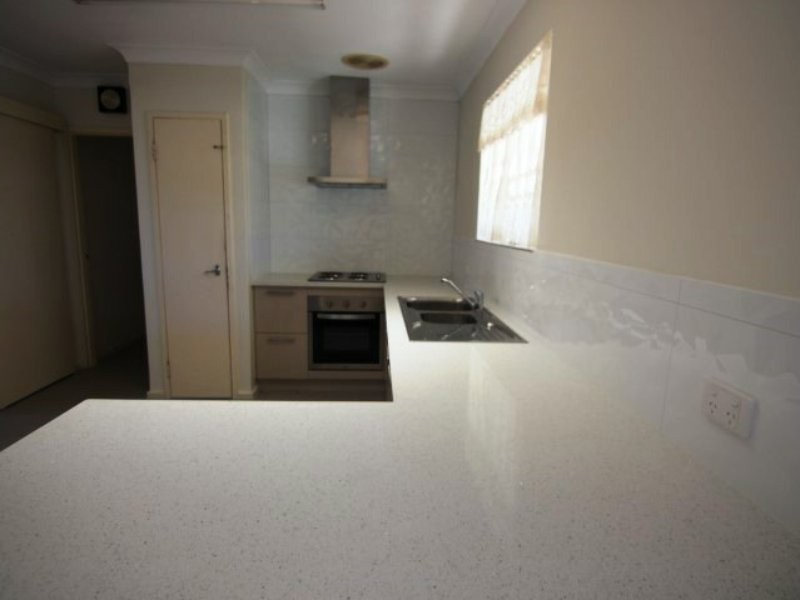 17 Elvington Way, Thornlie WA 6108