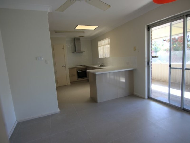 17 Elvington Way, Thornlie WA 6108