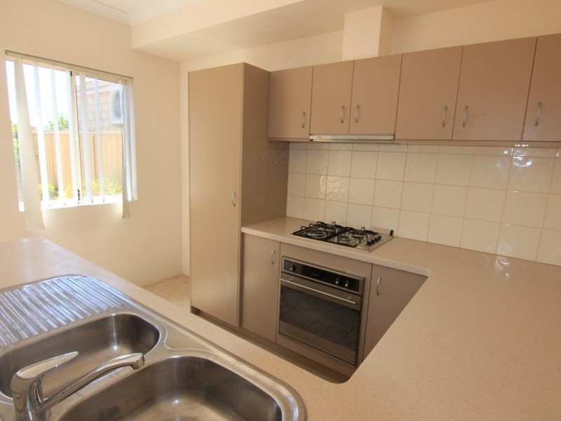 Villa 12/35 Hidden Valley Retreat, Clarkson WA 6030