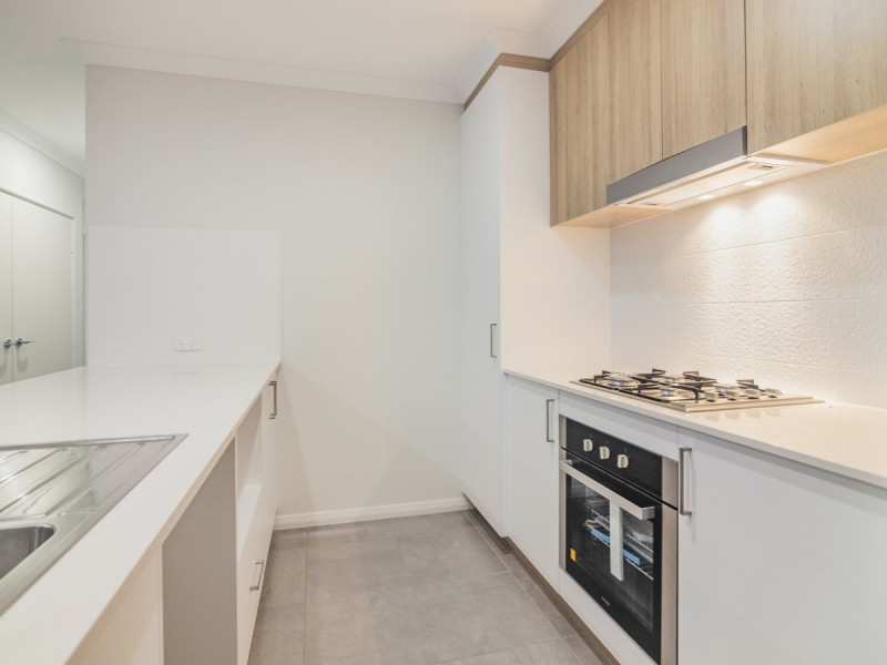 31 Emily Loop, Madeley WA 6065