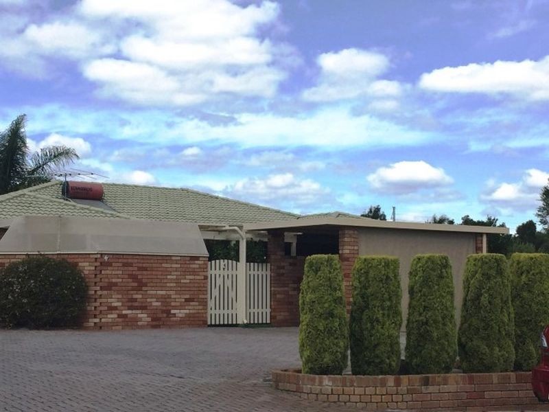 3/7 Caird Place, Parkwood WA 6147