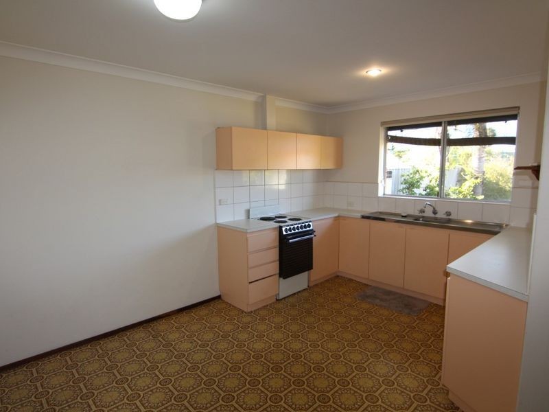 3/7 Caird Place, Parkwood WA 6147