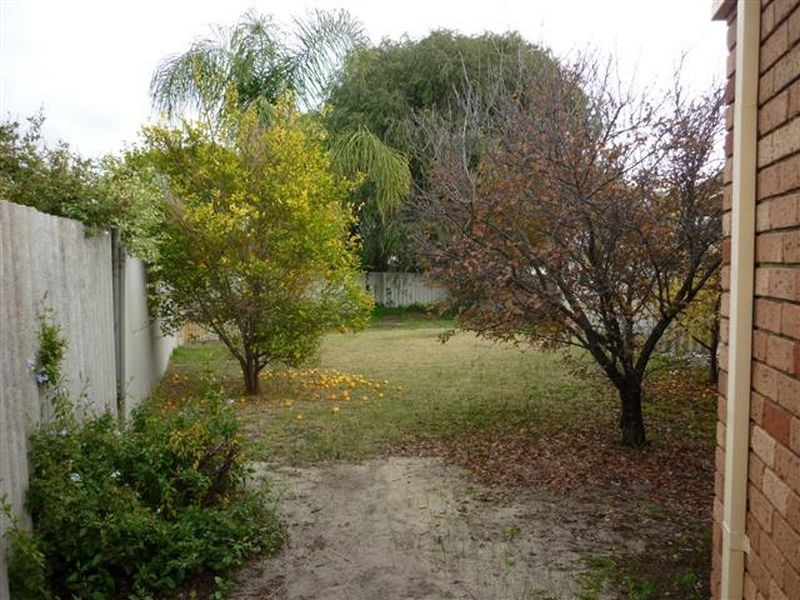 3/7 Caird Place, Parkwood WA 6147