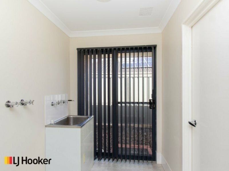 11 Bologna Gardens, Aubin Grove WA 6164