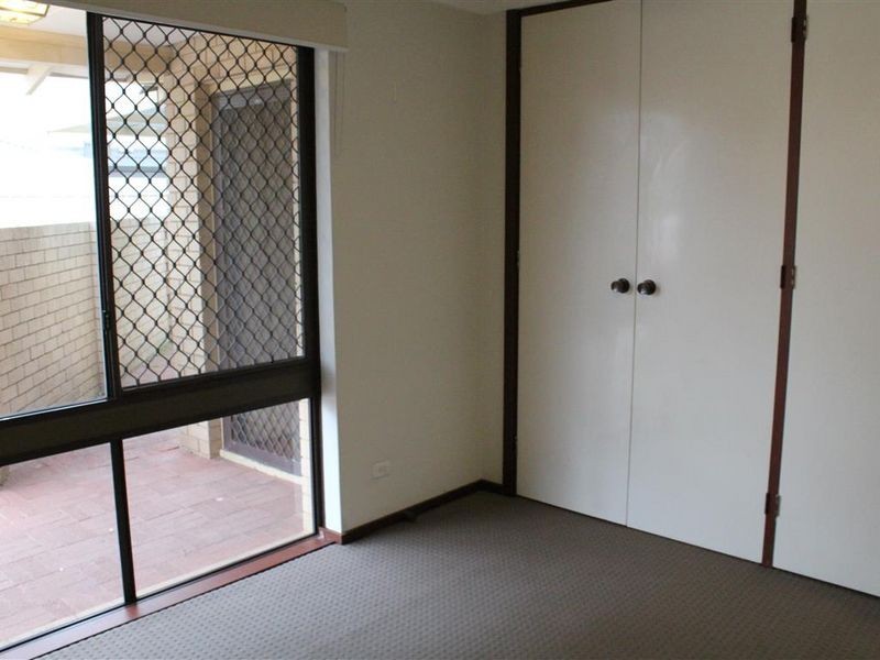 1/14 Brittian Street, Como WA 6152