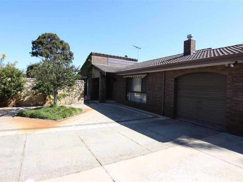 37 Matthew Avenue, Leeming WA 6149