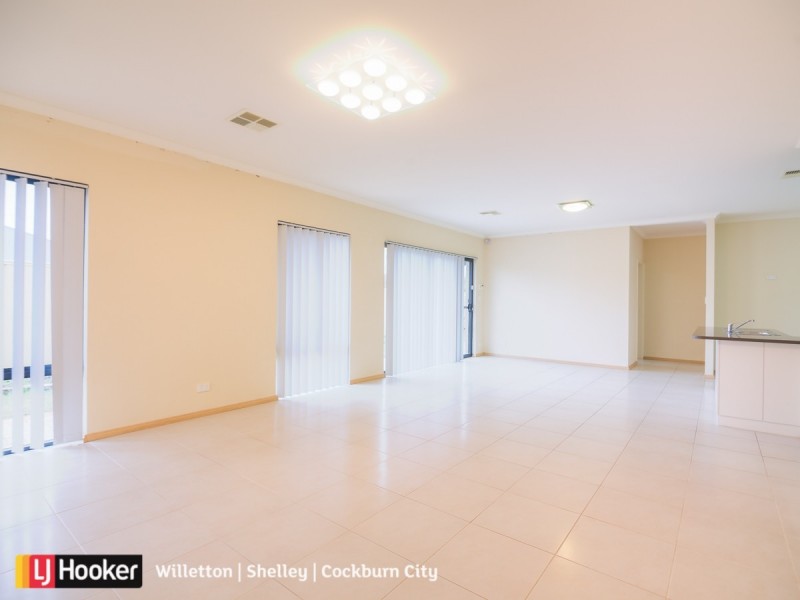 7 Korcula Boulevard, Canning Vale WA 6155