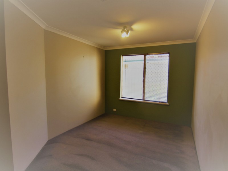 42 Golf Road, Parkwood WA 6147