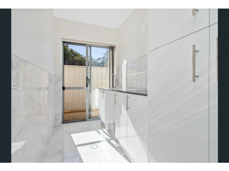 21 Conference Drive, Success WA 6164