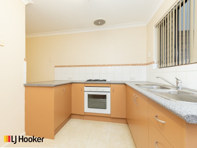 5b Bellier Place, Hamilton Hill WA 6163