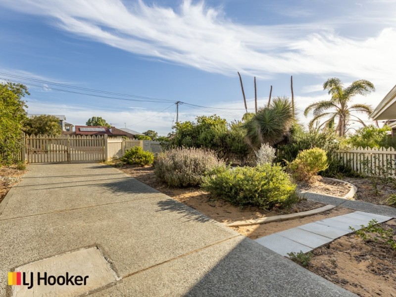 5b Bellier Place, Hamilton Hill WA 6163