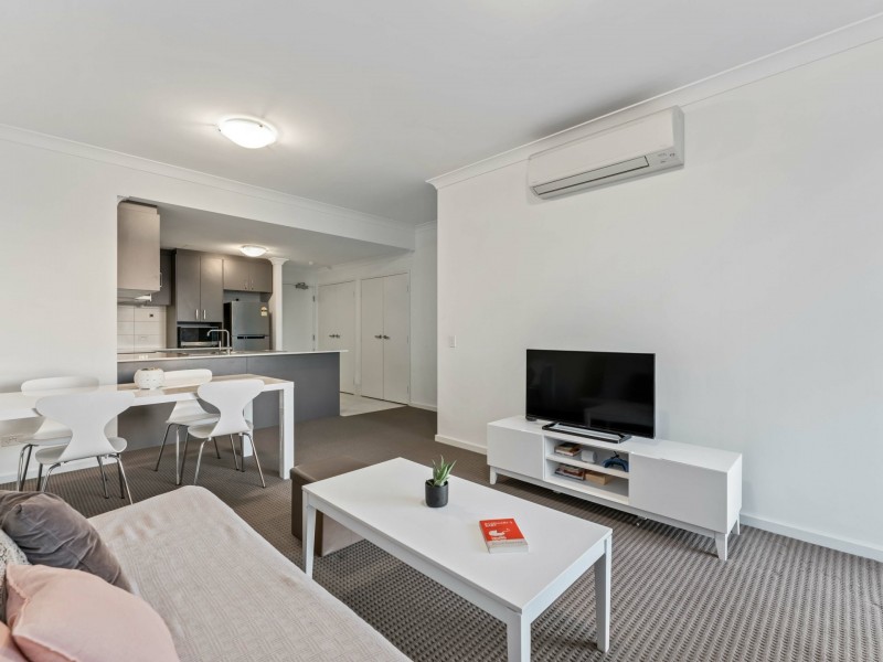 Unit 13/25 O’Connor Close, North Coogee WA 6163