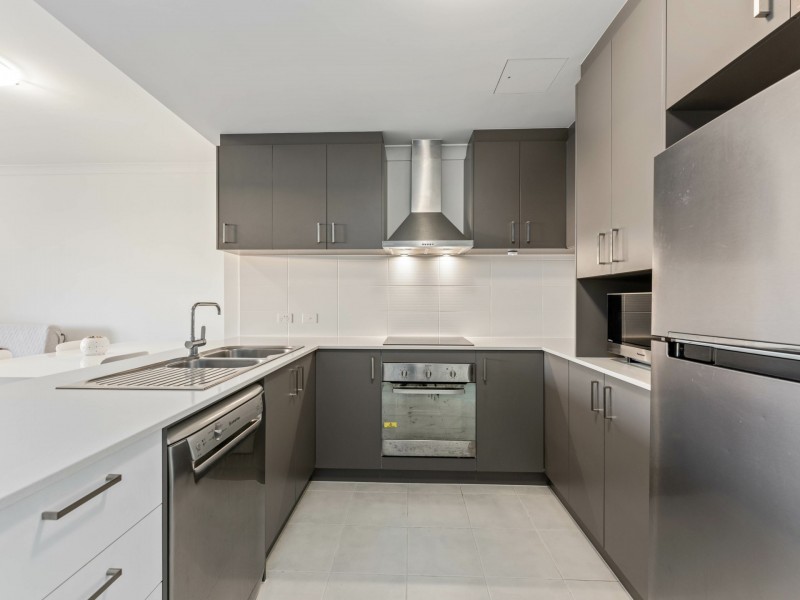 Unit 13/25 O’Connor Close, North Coogee WA 6163