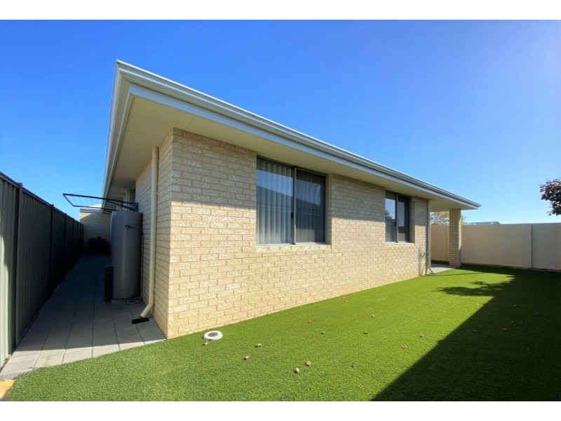 20 Chesham Rise, Alkimos WA 6038