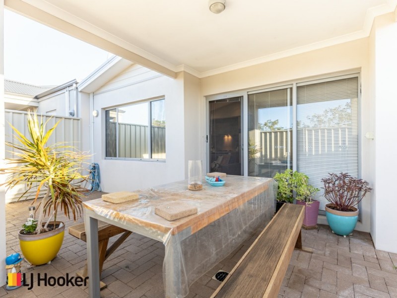 Unit 10/1 Lomax Court, Beeliar WA 6164