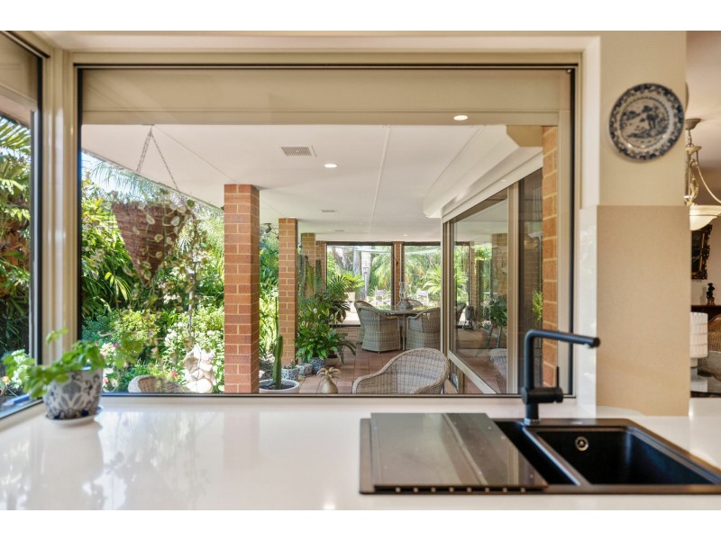 129 Beasley Road, Leeming WA 6149