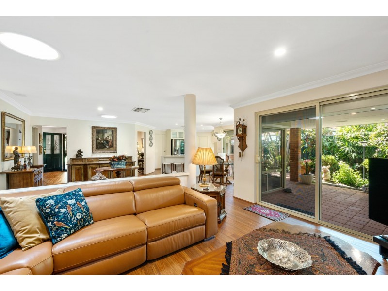 129 Beasley Road, Leeming WA 6149