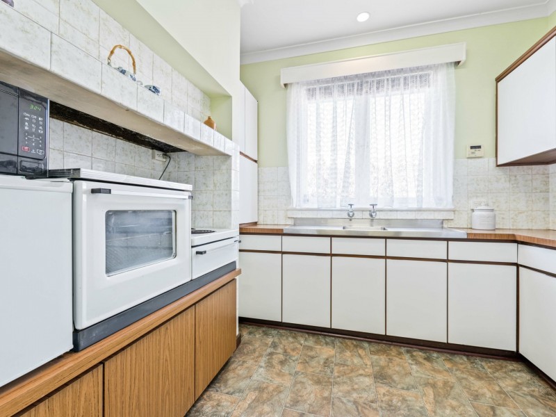 67 Kennedy Street, Alfred Cove WA 6154