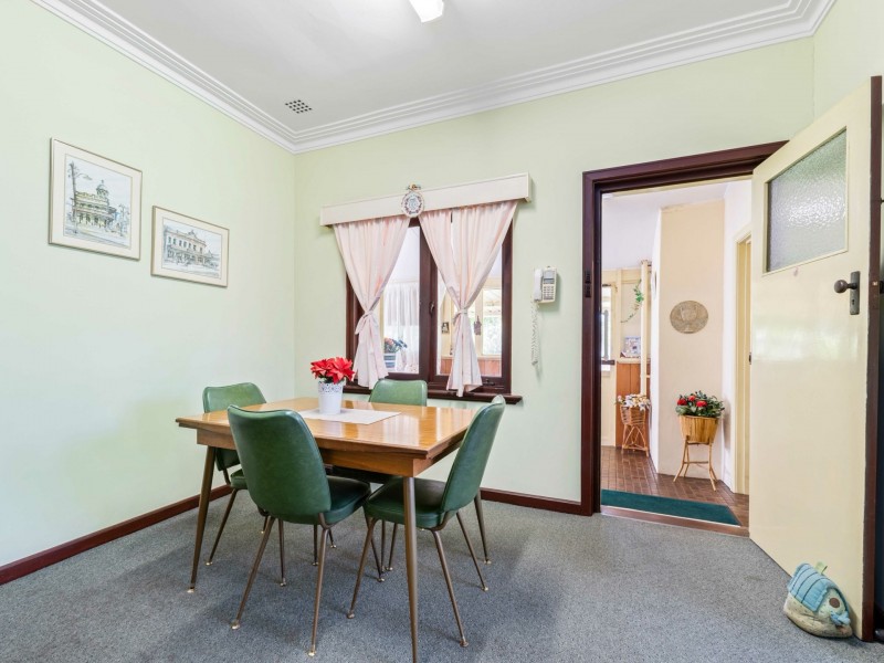 67 Kennedy Street, Alfred Cove WA 6154