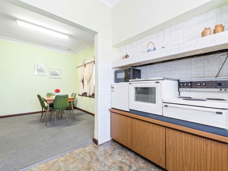 67 Kennedy Street, Alfred Cove WA 6154