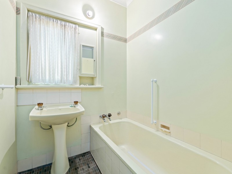 67 Kennedy Street, Alfred Cove WA 6154