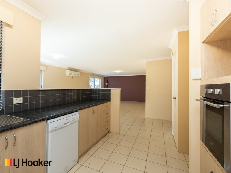 56 Templetonia Retreat, Canning Vale WA 6155