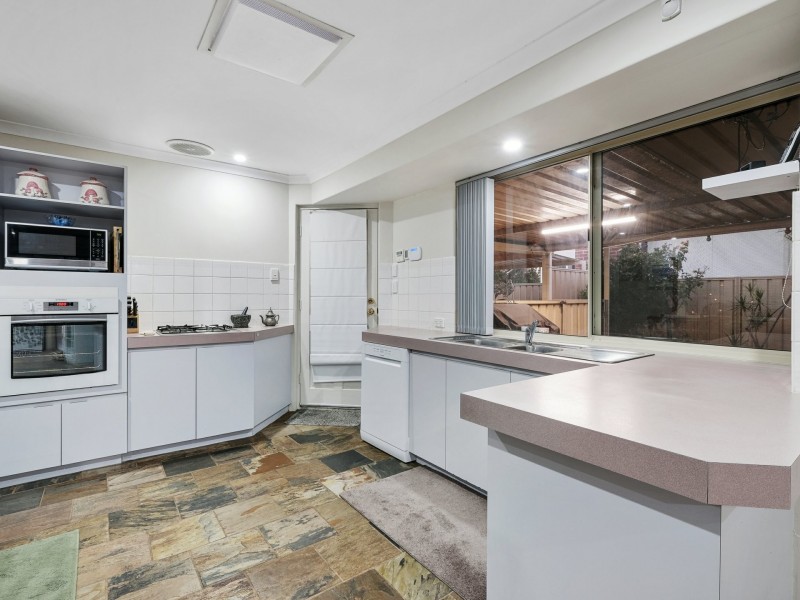 20 Clarke Street, East Cannington WA 6107
