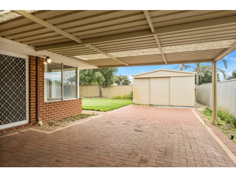 17 Brushbox Way, Huntingdale WA 6110