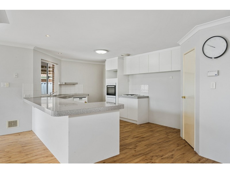 17 Brushbox Way, Huntingdale WA 6110