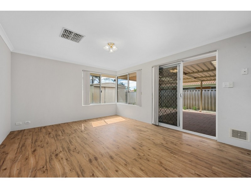 17 Brushbox Way, Huntingdale WA 6110