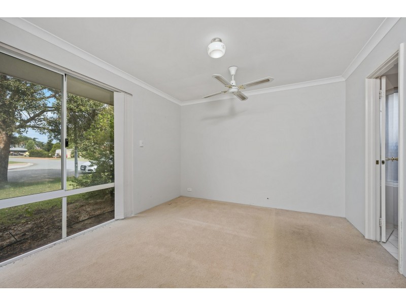 17 Brushbox Way, Huntingdale WA 6110