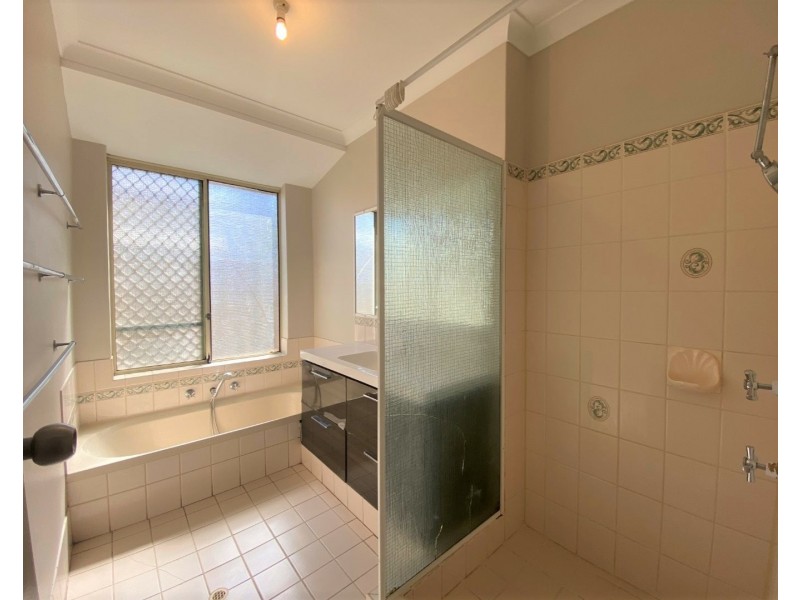 1/9 Callan Close, Waterford WA 6152