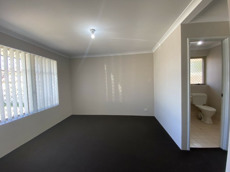 1/9 Callan Close, Waterford WA 6152