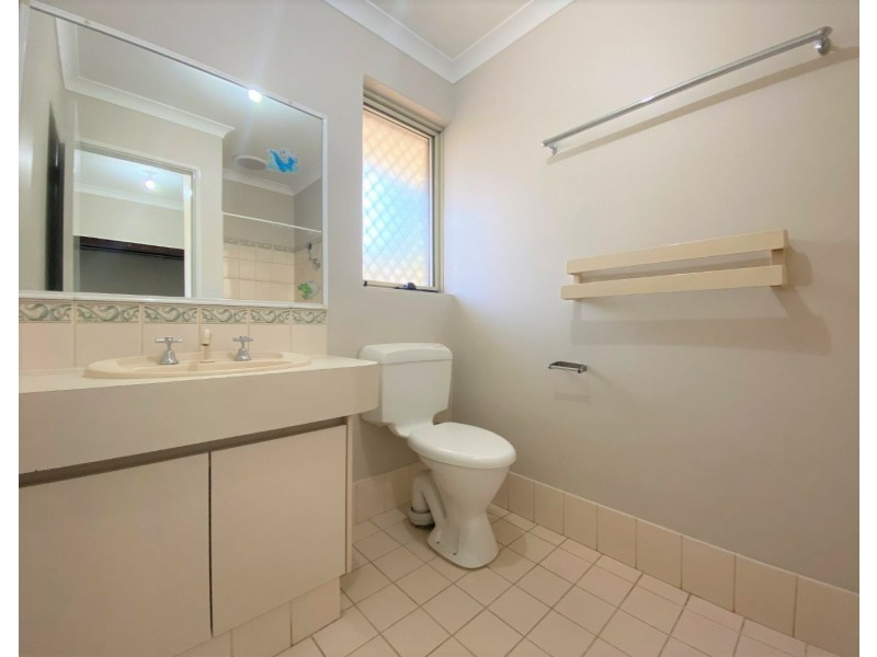 1/9 Callan Close, Waterford WA 6152