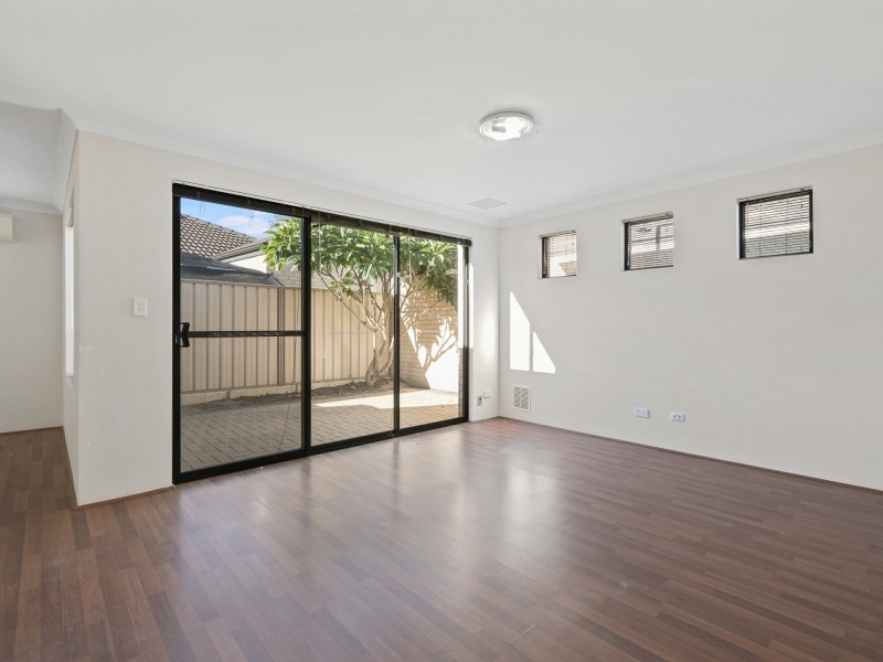 14a Arnott Court, Kelmscott WA 6111