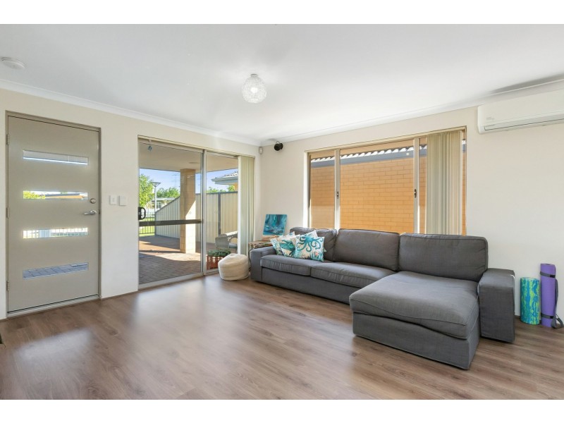 9 Posey Lane, Success WA 6164