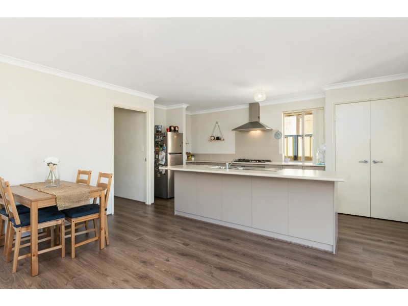 9 Posey Lane, Success WA 6164