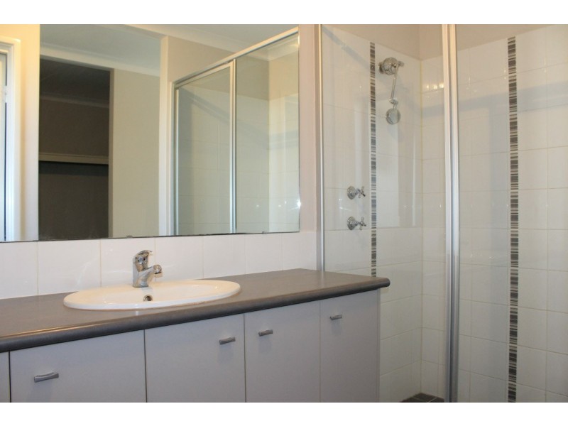 19 Frankenia Turn, Success WA 6164