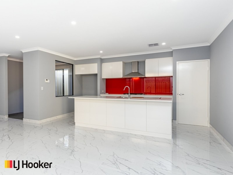 3 Wye View, Success WA 6164