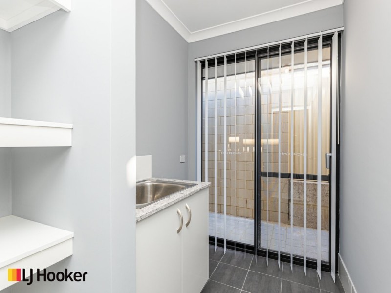 3 Wye View, Success WA 6164