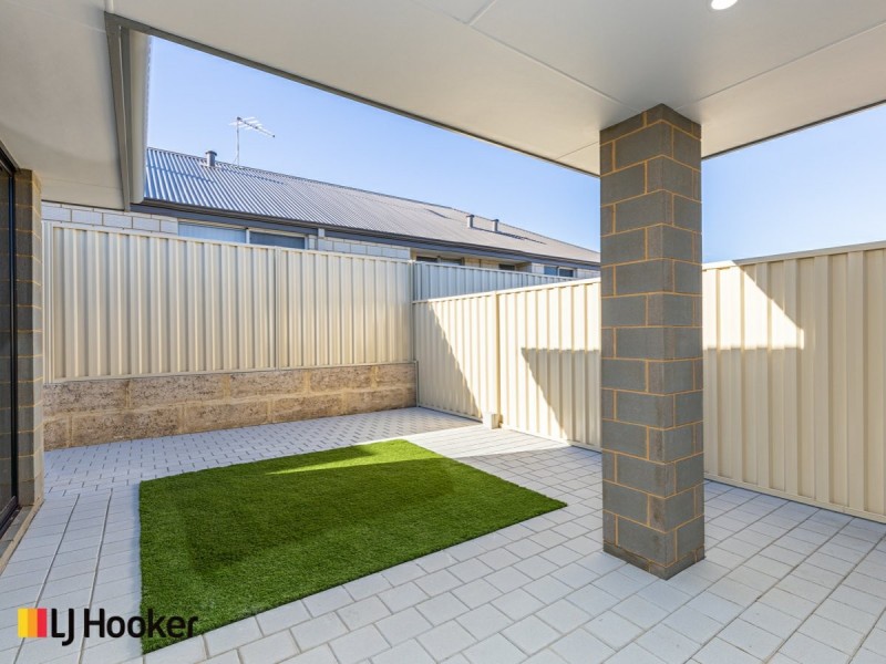 3 Wye View, Success WA 6164