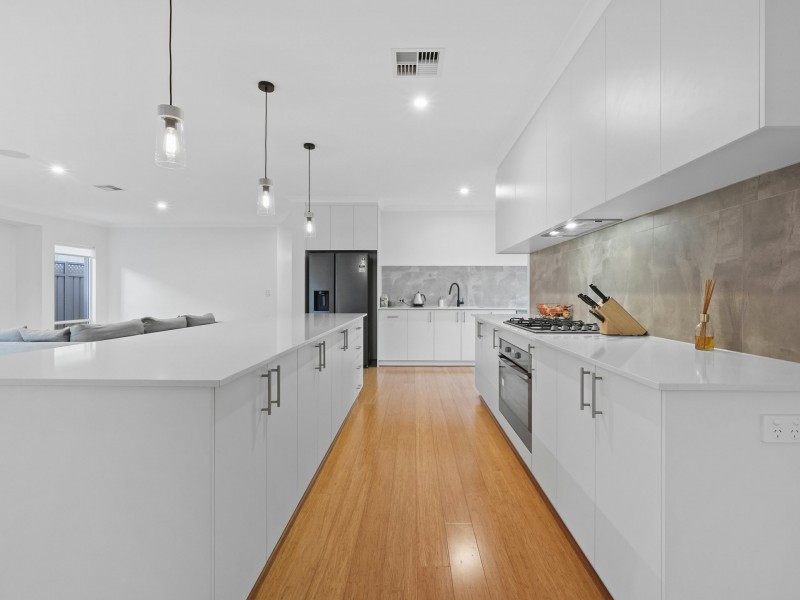 87 Luyer Avenue, East Cannington WA 6107